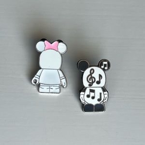 Vinylmation Pink Bow & Music Mickey Disney Trading Pin Set
